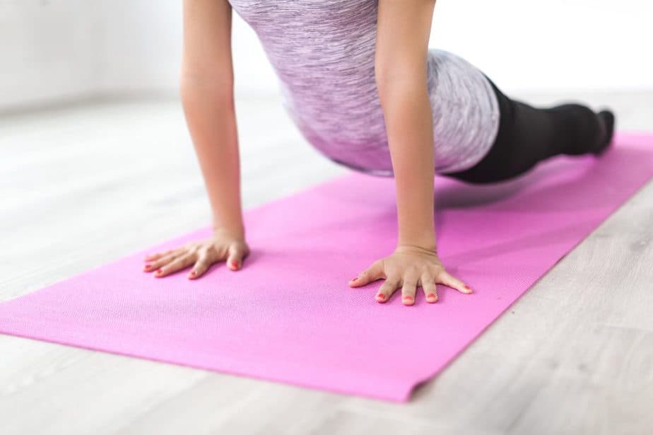 cobra push-up, stretch, sciatica, back pain exercise