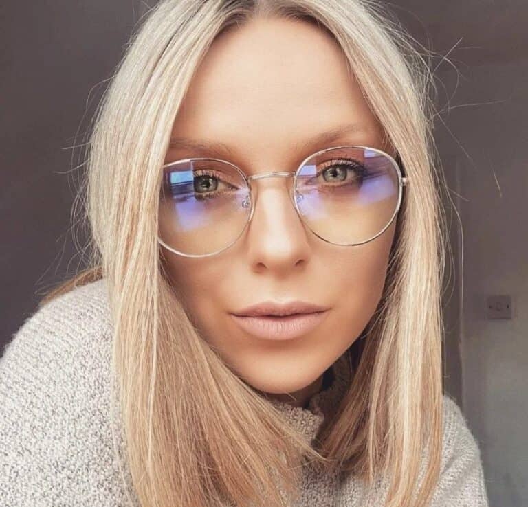 Blue Light Glasses What’s the Hype? Corpus Aesthetics