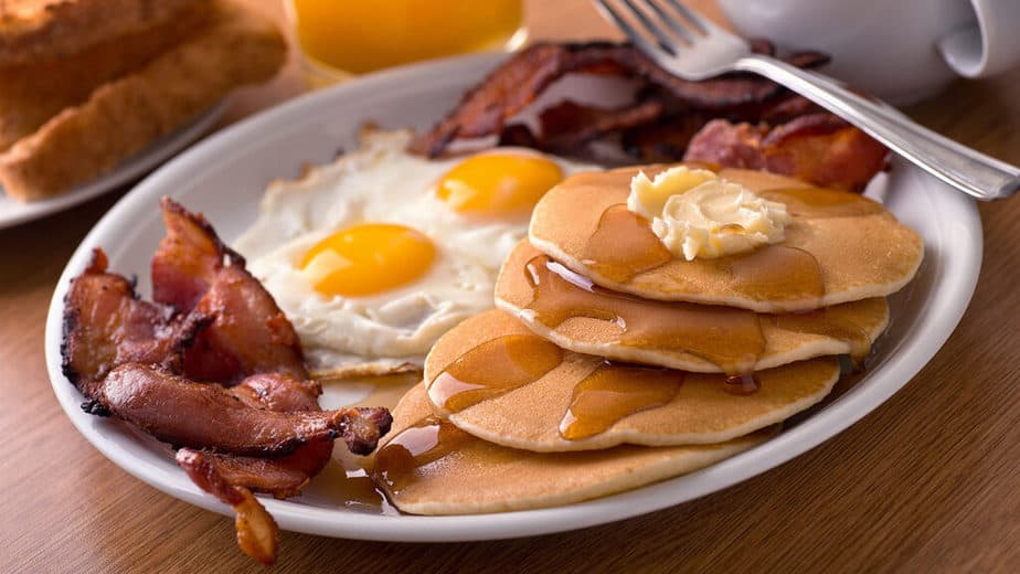Eating Habits to Boost Your Productivity at Work - king size breakfast.
